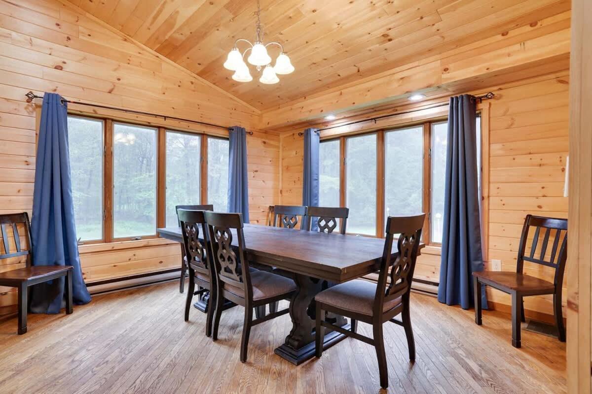 Relax In Blakeslee - Spacious 5Br Home With Bbq Εξωτερικό φωτογραφία